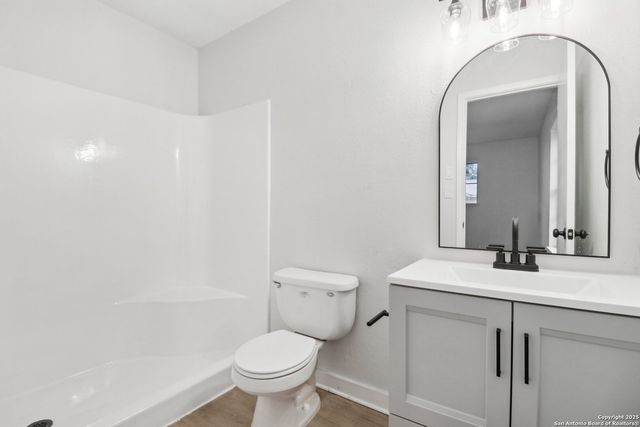 7143 Laurel Valley Dr, San Antonio, TX 78242