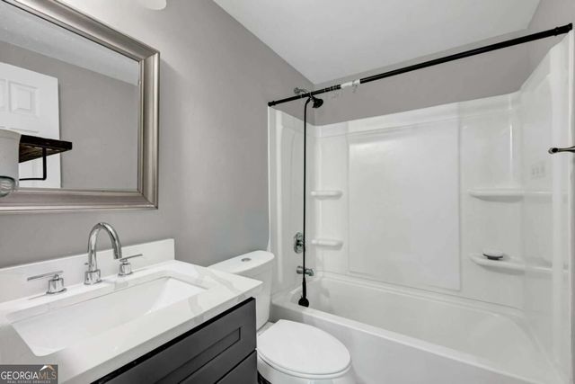 3286 Sunderland Drive, Snellville, GA 30039