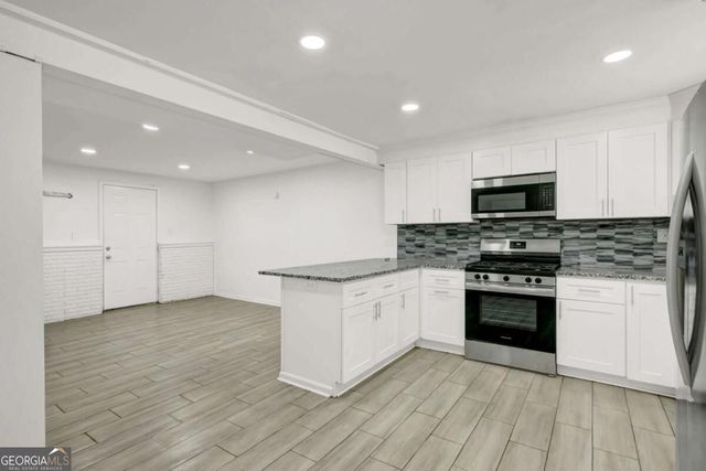 3286 Sunderland Drive, Snellville, GA 30039