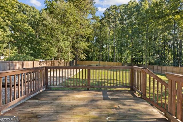 3286 Sunderland Drive, Snellville, GA 30039