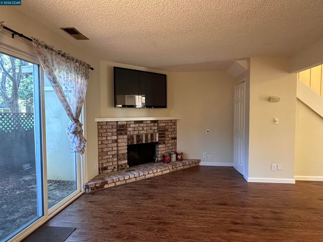 394 Ilo Ln 601, Danville, CA 94526