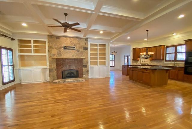 2133 Lucerne Lane SE, Smyrna, GA 30080