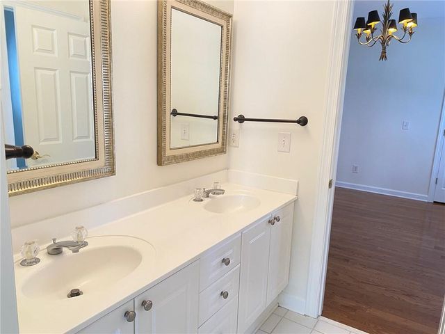 2133 Lucerne Lane SE, Smyrna, GA 30080