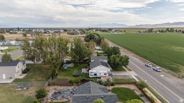 2437 S 3000 W, Syracuse, UT 84075