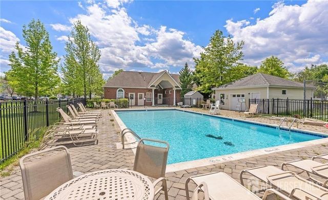 28 Forest Drive, Piscataway, NJ 08854