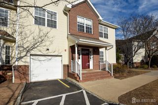 28 Forest Drive, Piscataway, NJ 08854