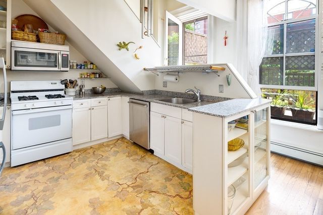 36 Upton St 2A, Boston, MA 02116