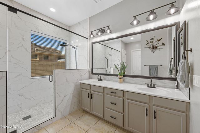 16182 W MONTEROSA Street, Goodyear, AZ 85395