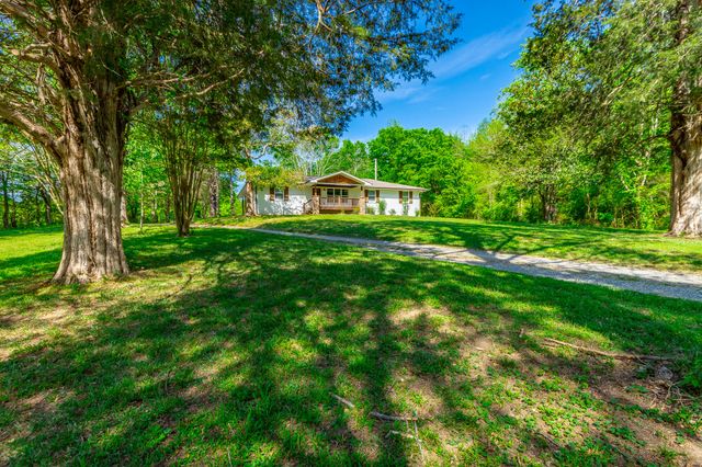 838 Campbell Road, Tunnel Hill, GA 30755