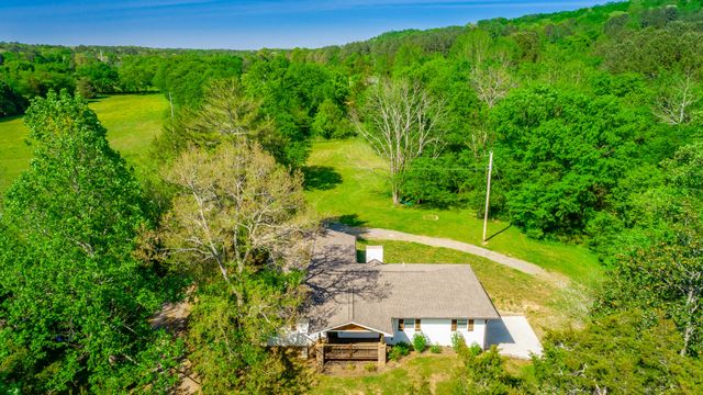 838 Campbell Road, Tunnel Hill, GA 30755
