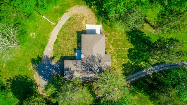 838 Campbell Road, Tunnel Hill, GA 30755