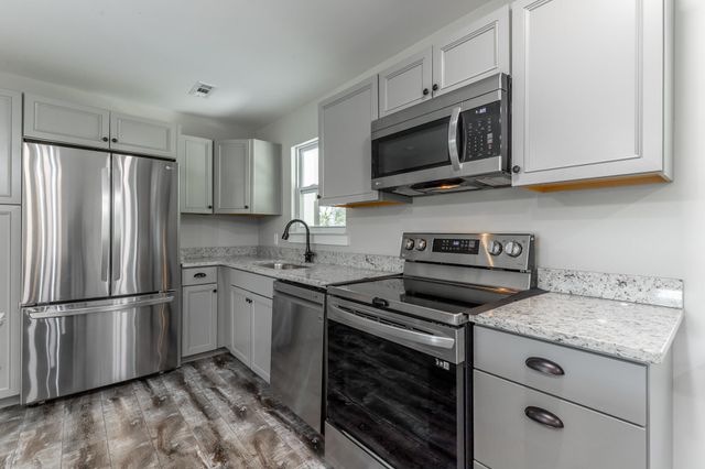 838 Campbell Road, Tunnel Hill, GA 30755