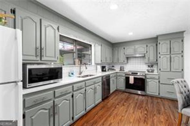 7596 Red Bud NE, Ranger, GA 30734