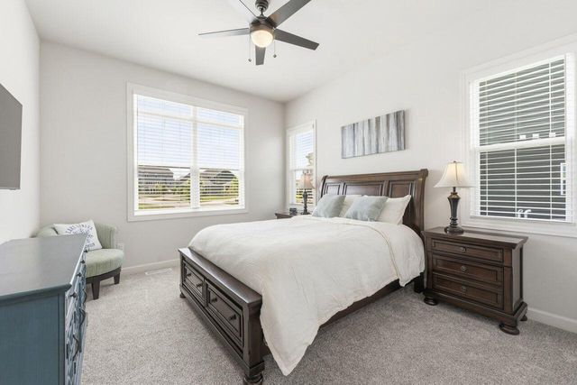 1740 Stonemill CIRCLE, Lake Geneva, WI 53147