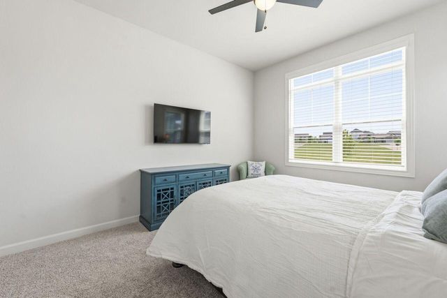 1740 Stonemill CIRCLE, Lake Geneva, WI 53147