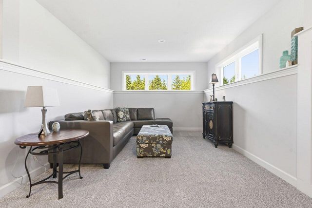 1740 Stonemill CIRCLE, Lake Geneva, WI 53147