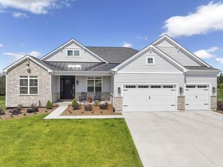 1740 Stonemill CIRCLE, Lake Geneva, WI 53147