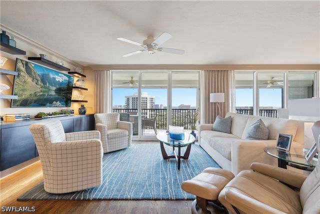 4651 Gulf Shore BLVD N 1805, Naples, FL 34103