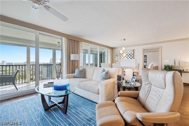 4651 Gulf Shore BLVD N 1805, Naples, FL 34103