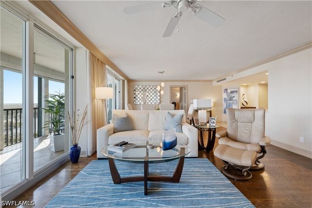 4651 Gulf Shore BLVD N 1805, Naples, FL 34103