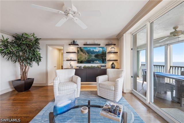 4651 Gulf Shore BLVD N 1805, Naples, FL 34103