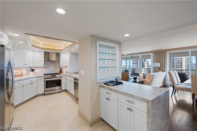 4651 Gulf Shore BLVD N 1805, Naples, FL 34103