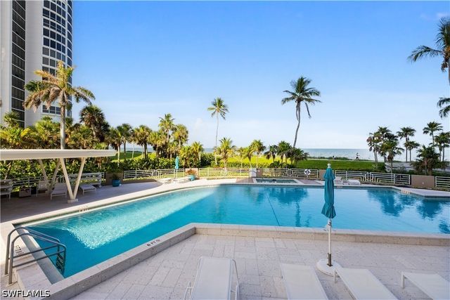 4651 Gulf Shore BLVD N 1805, Naples, FL 34103