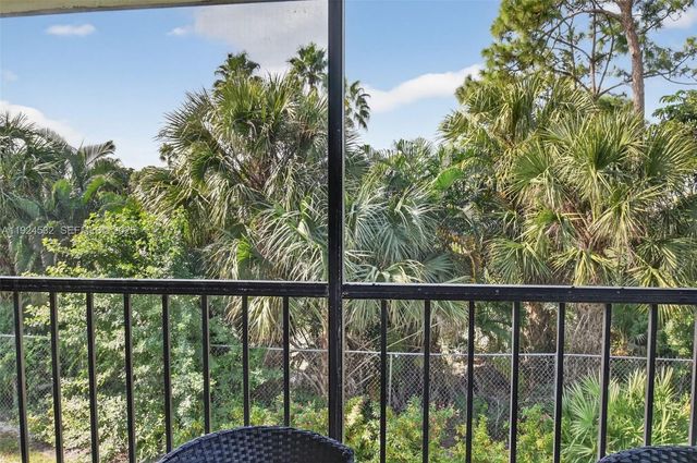 3259 Perimeter Dr 3259, Green Acres, FL 33467