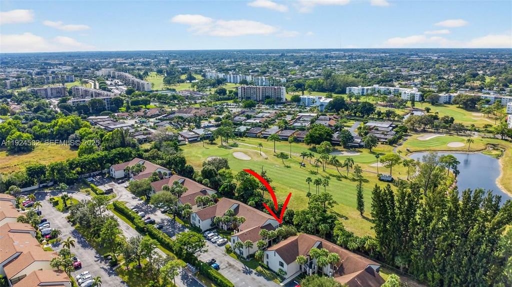 3259 Perimeter Dr 3259, Green Acres, FL 33467