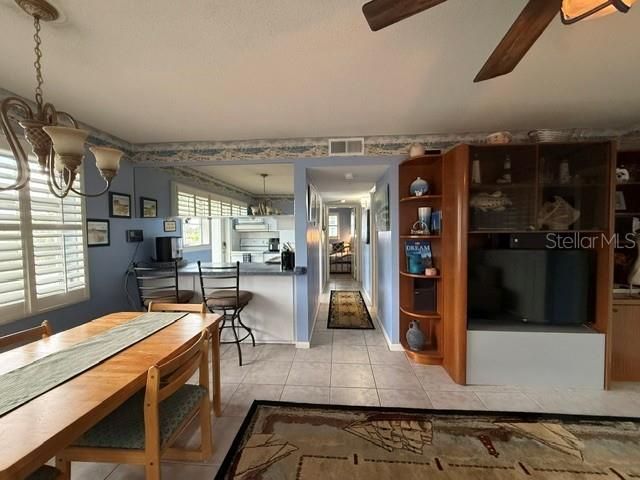 241 SKIFF POINT 3, Clearwater, FL 33767
