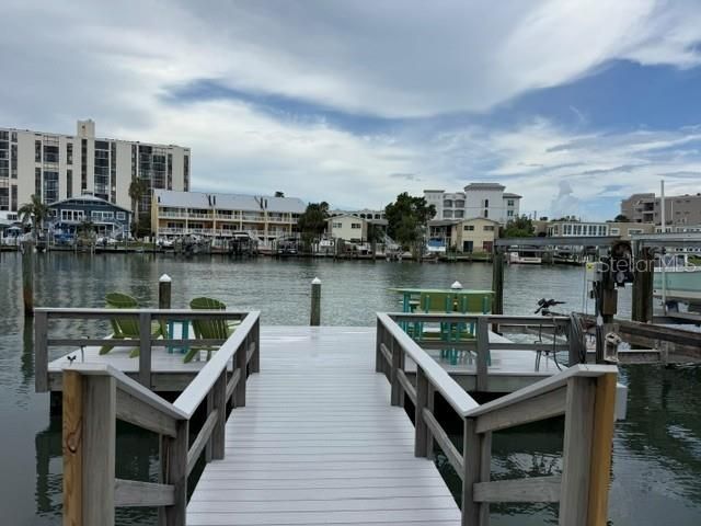 241 SKIFF POINT 3, Clearwater, FL 33767