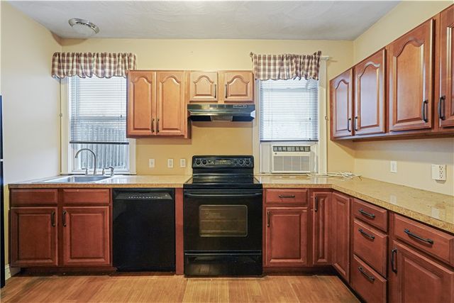 18 South Main Street, Coventry, RI 02816