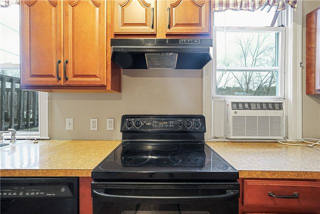 18 South Main Street, Coventry, RI 02816