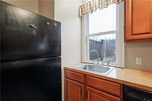 18 South Main Street, Coventry, RI 02816