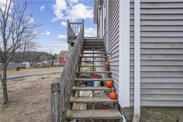 18 South Main Street, Coventry, RI 02816