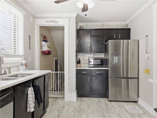 567 Riverside Avenue, Elmira City, NY 14904