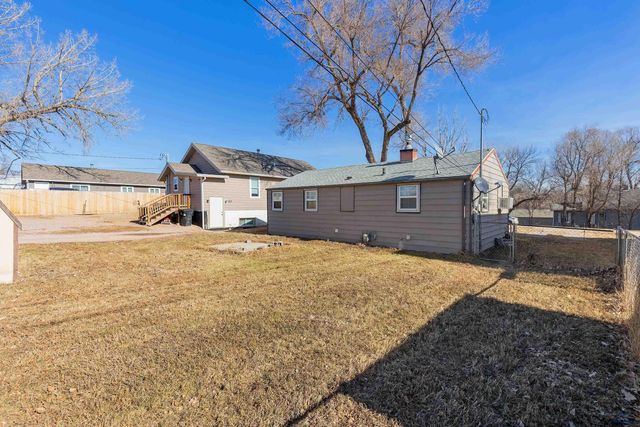 809 WILLSIE AVE, Rapid City, SD 57701
