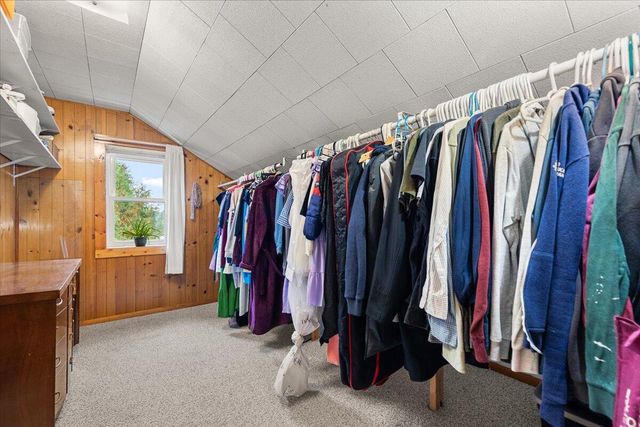 613 County Highway H, Fredonia, WI 53021