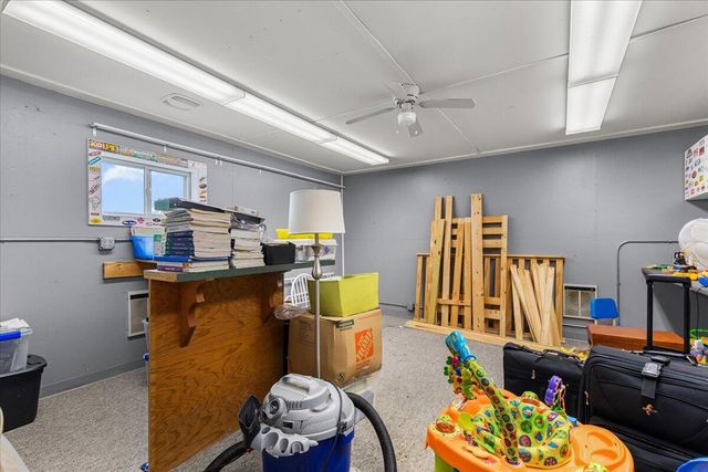 613 County Highway H, Fredonia, WI 53021