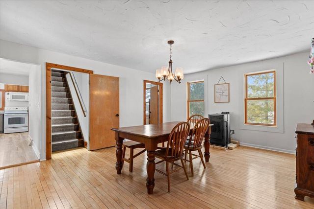 613 County Highway H, Fredonia, WI 53021