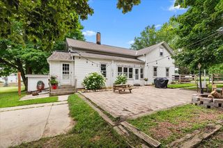 613 County Highway H, Fredonia, WI 53021
