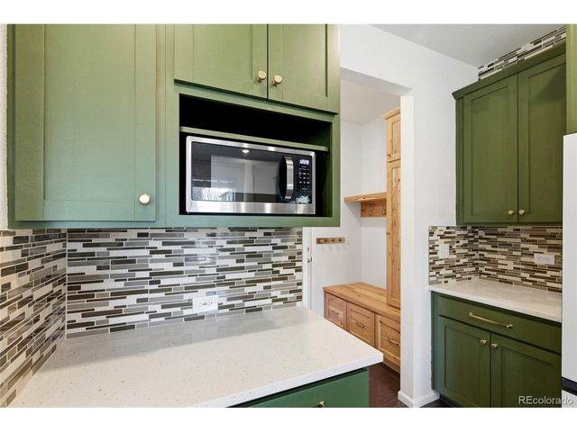 459 S Olathe St, Aurora, CO 80017