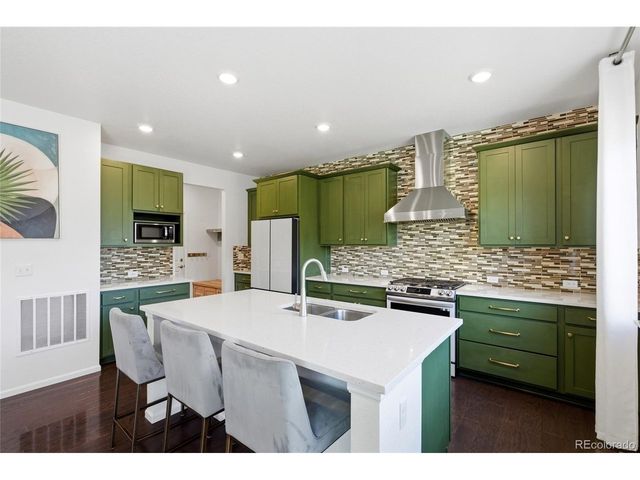 459 S Olathe St, Aurora, CO 80017