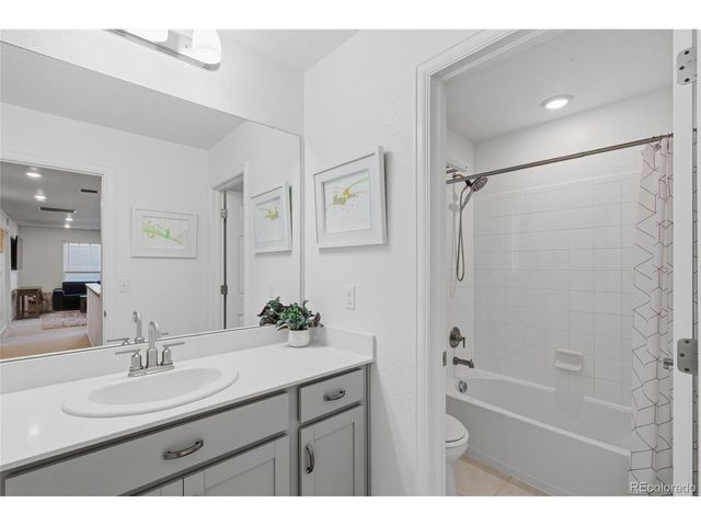 459 S Olathe St, Aurora, CO 80017