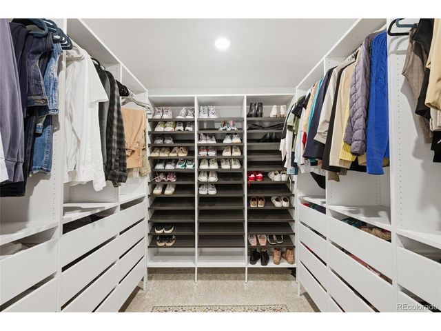 459 S Olathe St, Aurora, CO 80017