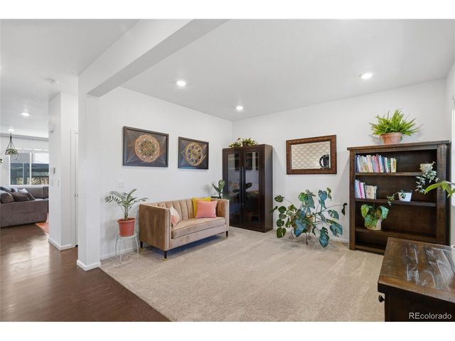 459 S Olathe St, Aurora, CO 80017