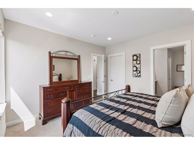 1961 W 34th Ave, Denver, CO 80211
