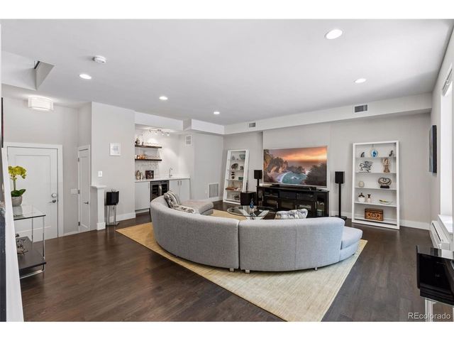 1961 W 34th Ave, Denver, CO 80211
