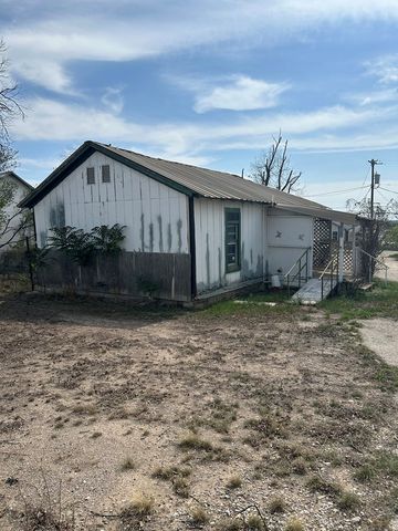 1606 Tayloe Avenue, Sonora, TX 76950