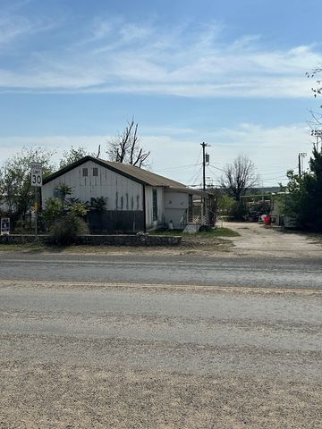 1606 Tayloe Avenue, Sonora, TX 76950